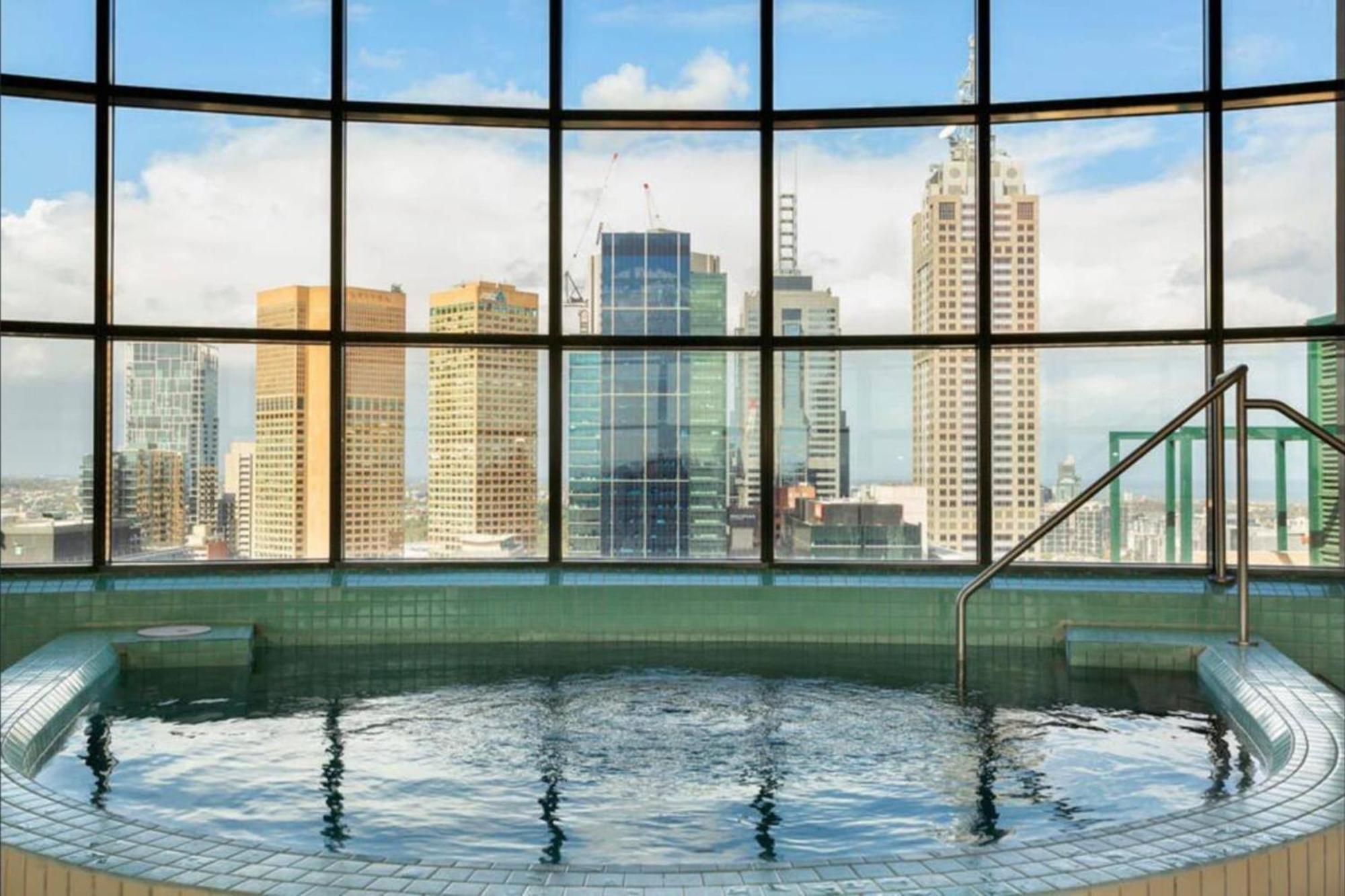 Spacious 3-Bed Unit In Melbourne Cbd W Pool & Gym Eksteriør bilde